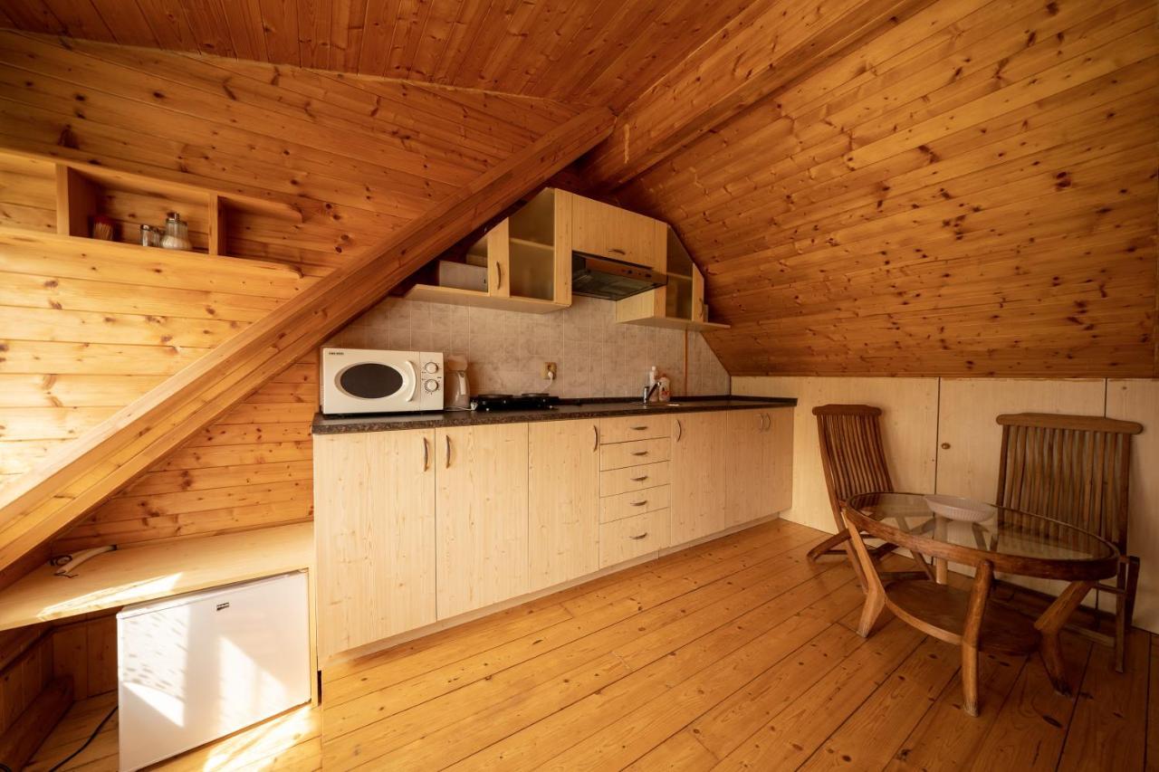 Strazne Chalet Eksteriør billede